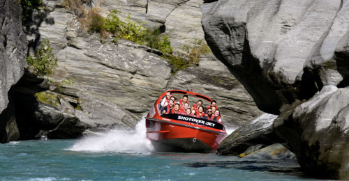 Jet Boating in New Zealand: The Ultimate Year-Round Adventure Guide 